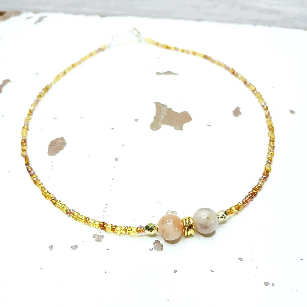 Dainty Sunstone Crystal Beaded Choker Necklace, Minimalist Gemstone Jewelry 13"